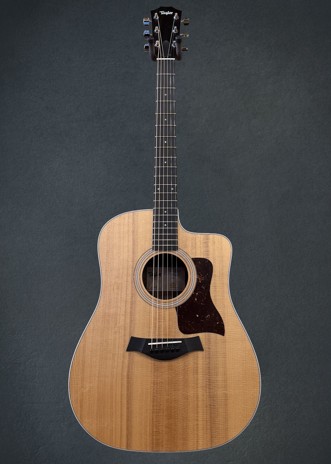 USED 210CE Walnut &