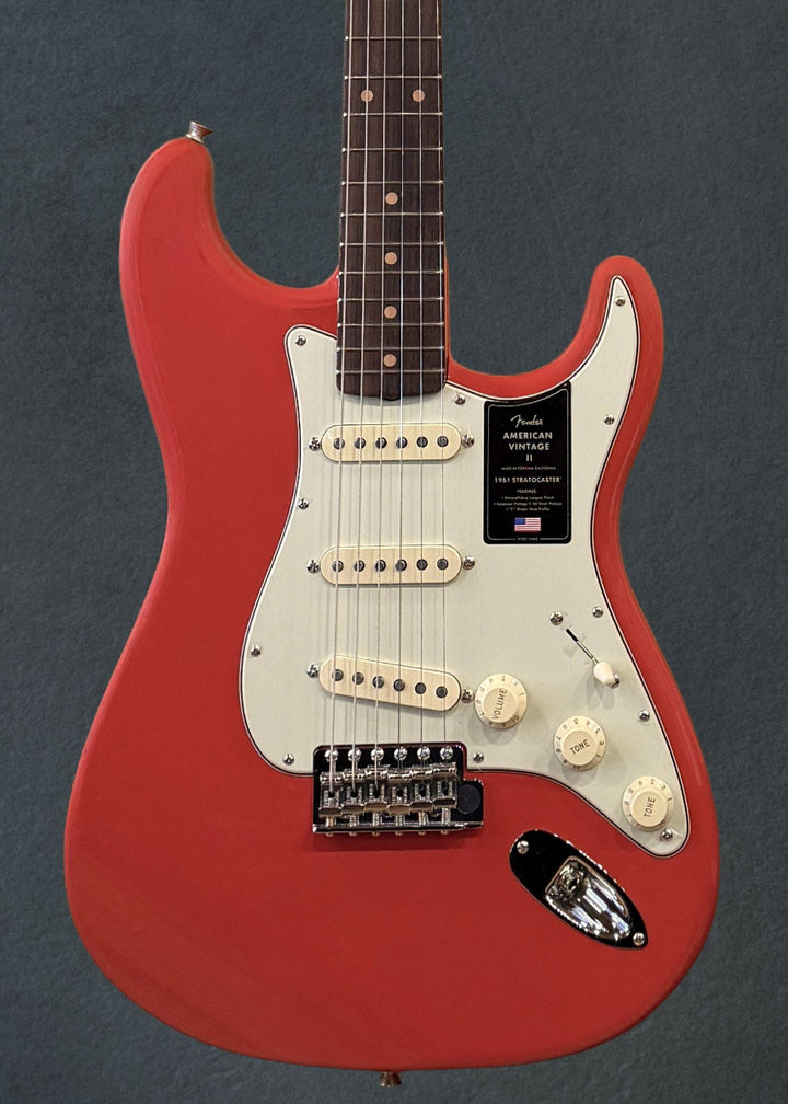 American Vintage II 1961 Stratocaster - Fiesta Red