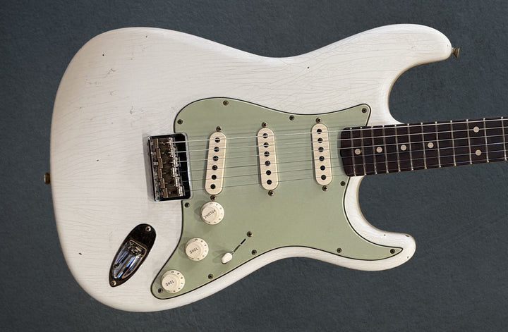 1960 Journeyman Relic Hardtail Stratocaster - Aged Olympic White