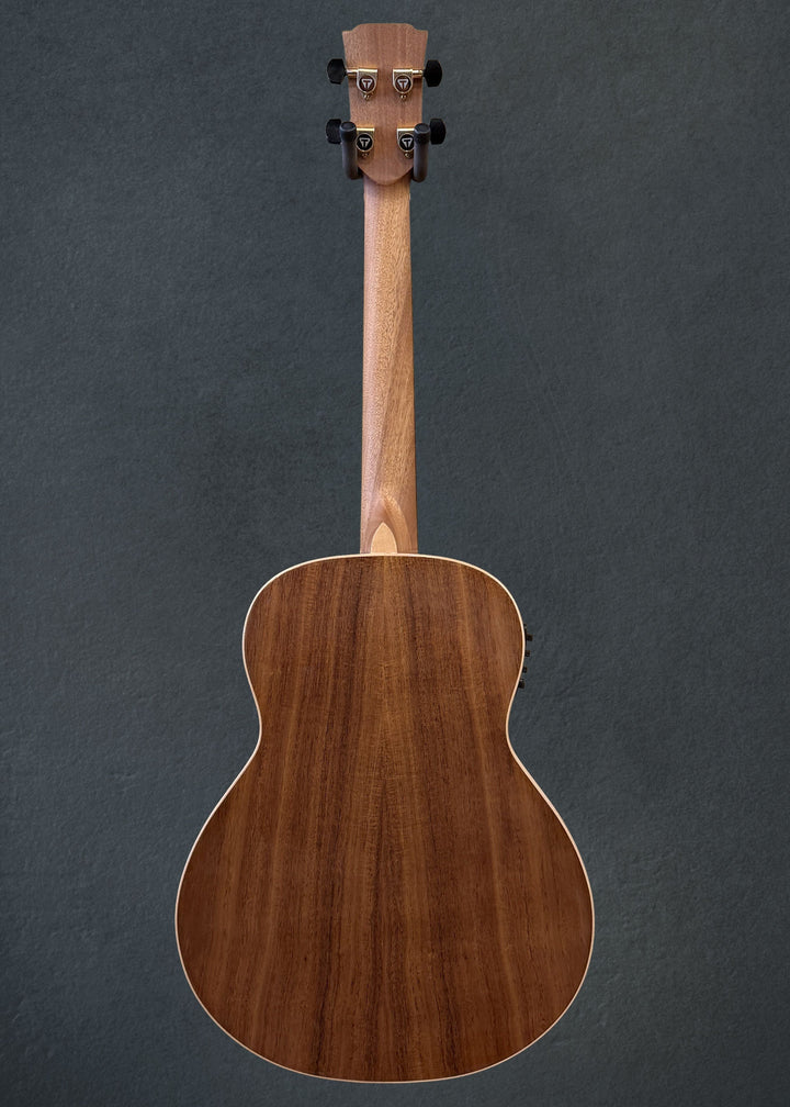 Concert Traveler Acoustic / Electric Bass Guitar - RCB KE, Recent