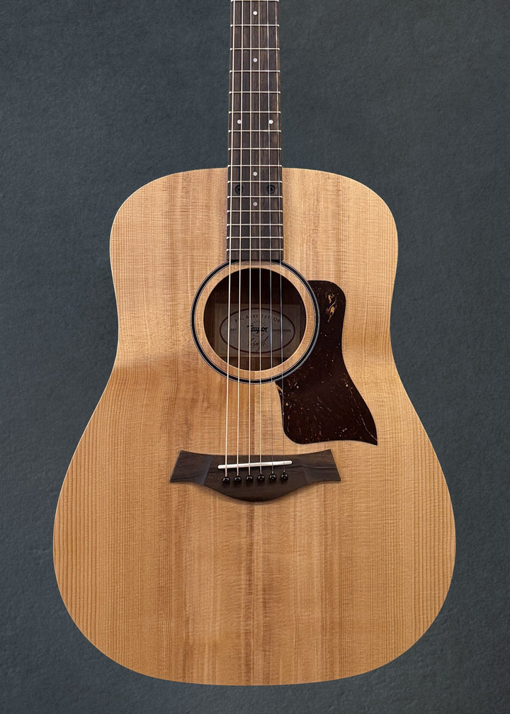Used Big Baby Taylor (BBT) &