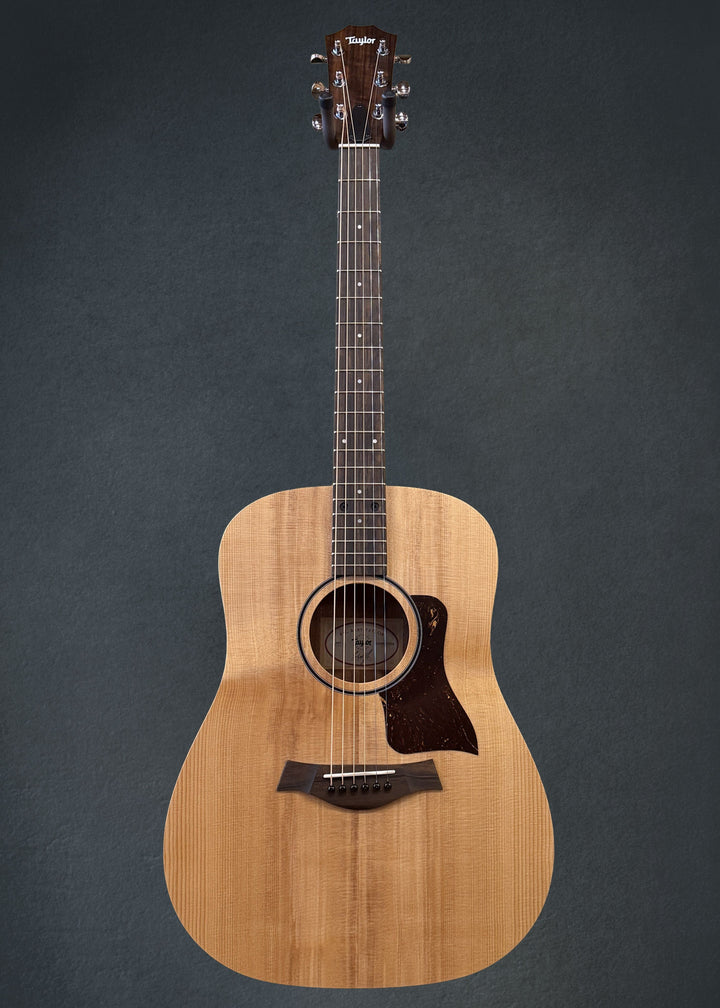 Used Big Baby Taylor (BBT) &