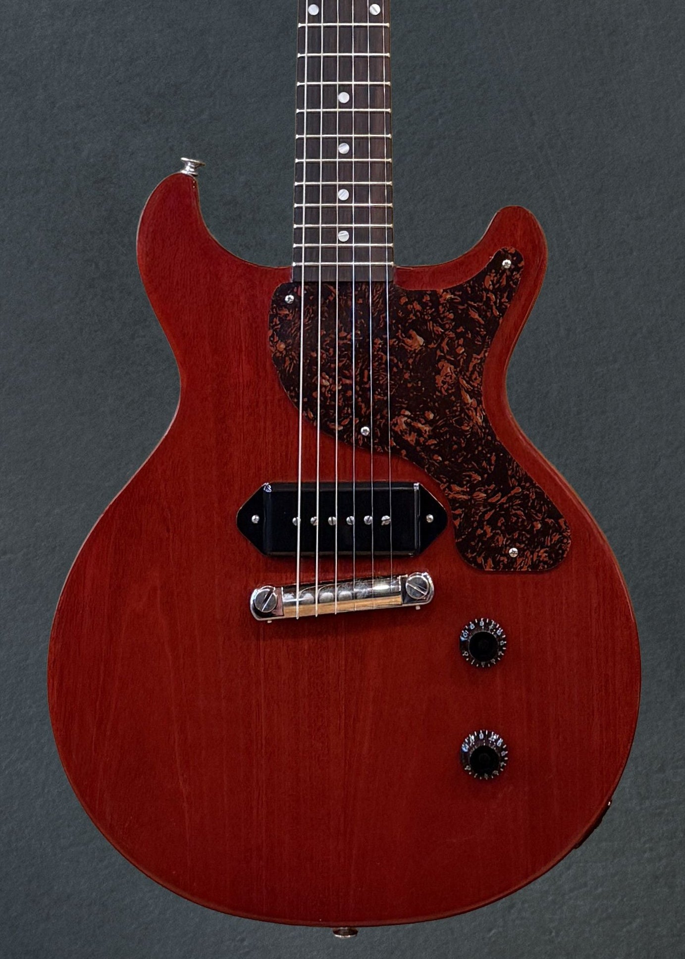 Les Paul Junior Double Cutaway - Vintage Cherry w/Tortoise Les Paul Junior Double Cutaway - Vintage Cherry w/Tortoise