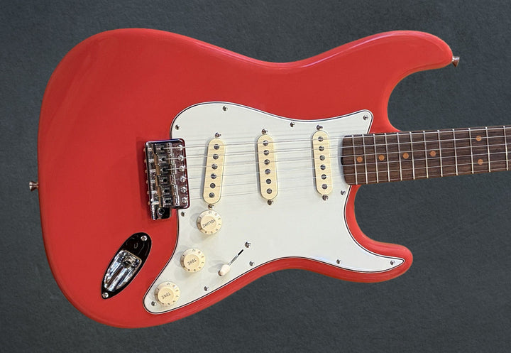 Used American Vintage II 1961 Stratocaster &