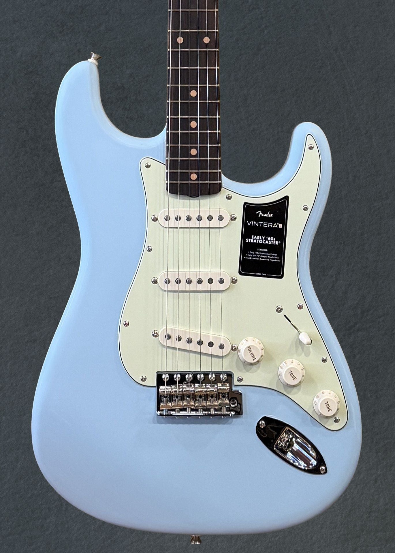 Vintera III Early '60s Stratocaster - Sonic Blue – Dave's Guitar Shop