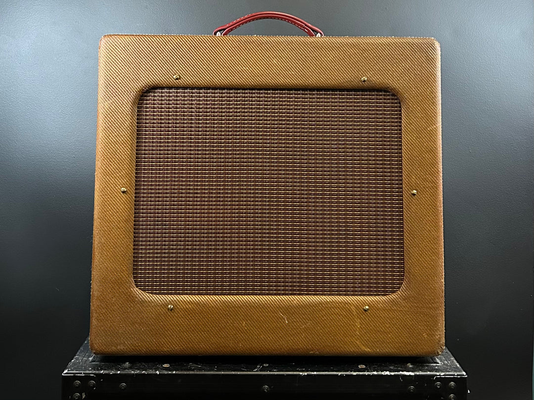 USED Pro-Amp, 1949