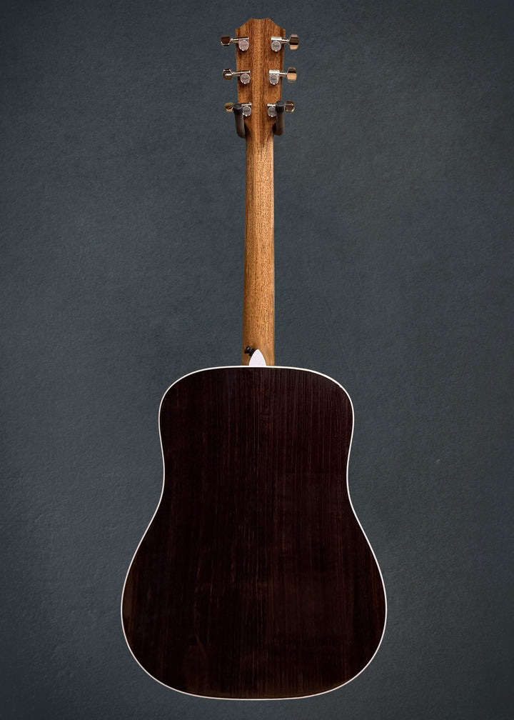 Legacy 810E