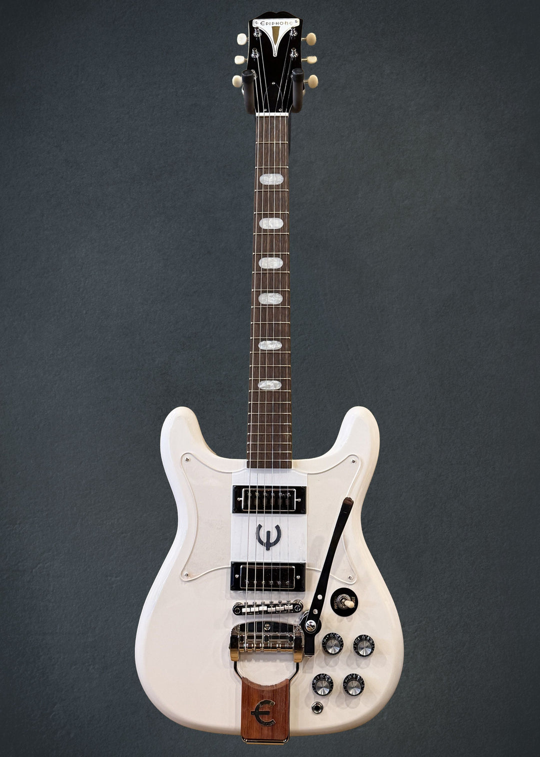 Crestwood Custom - Polaris White