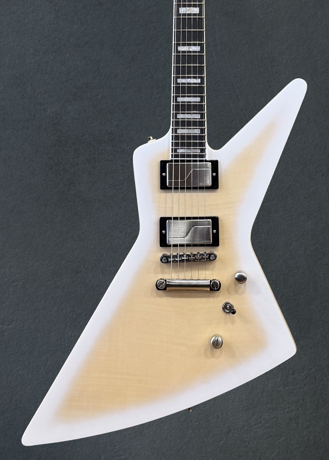 Extura Prophecy - Aged White Tiger Burst