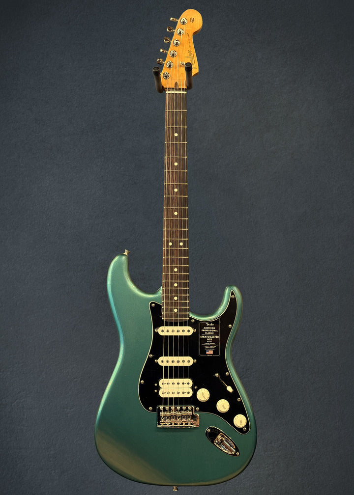 American Professional Classic Stratocaster HSS - Faded Sherwood Green Metallic