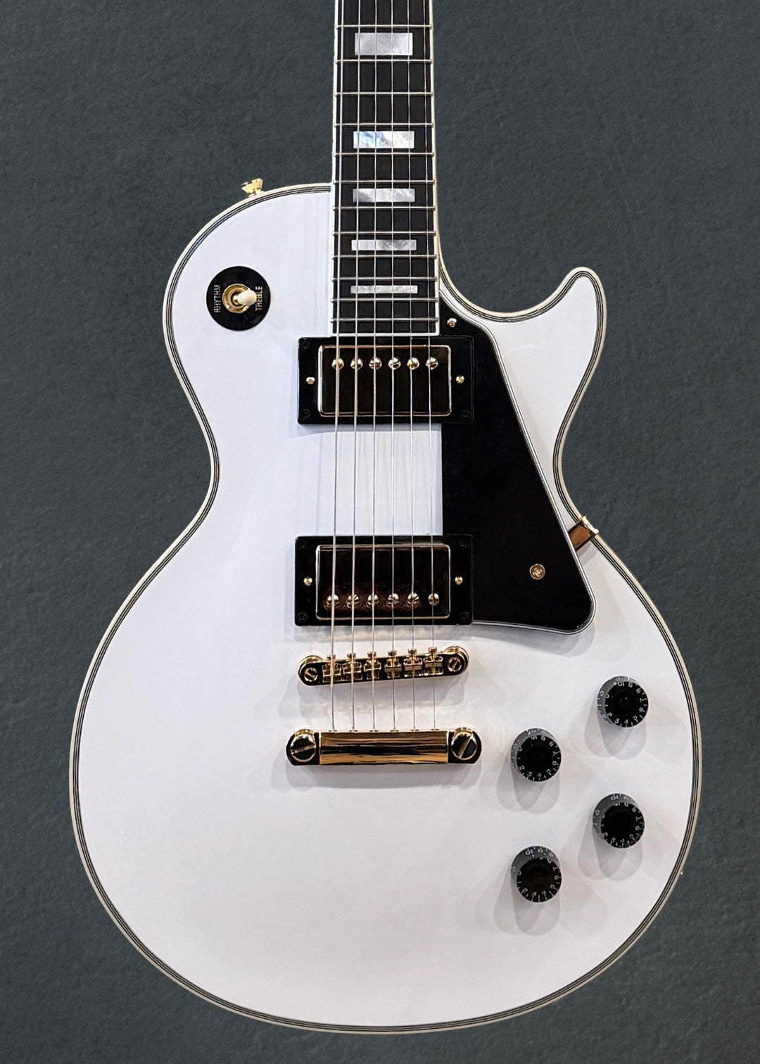 "Inspired by Gibson Custom" Les Paul Custom - Alpine White