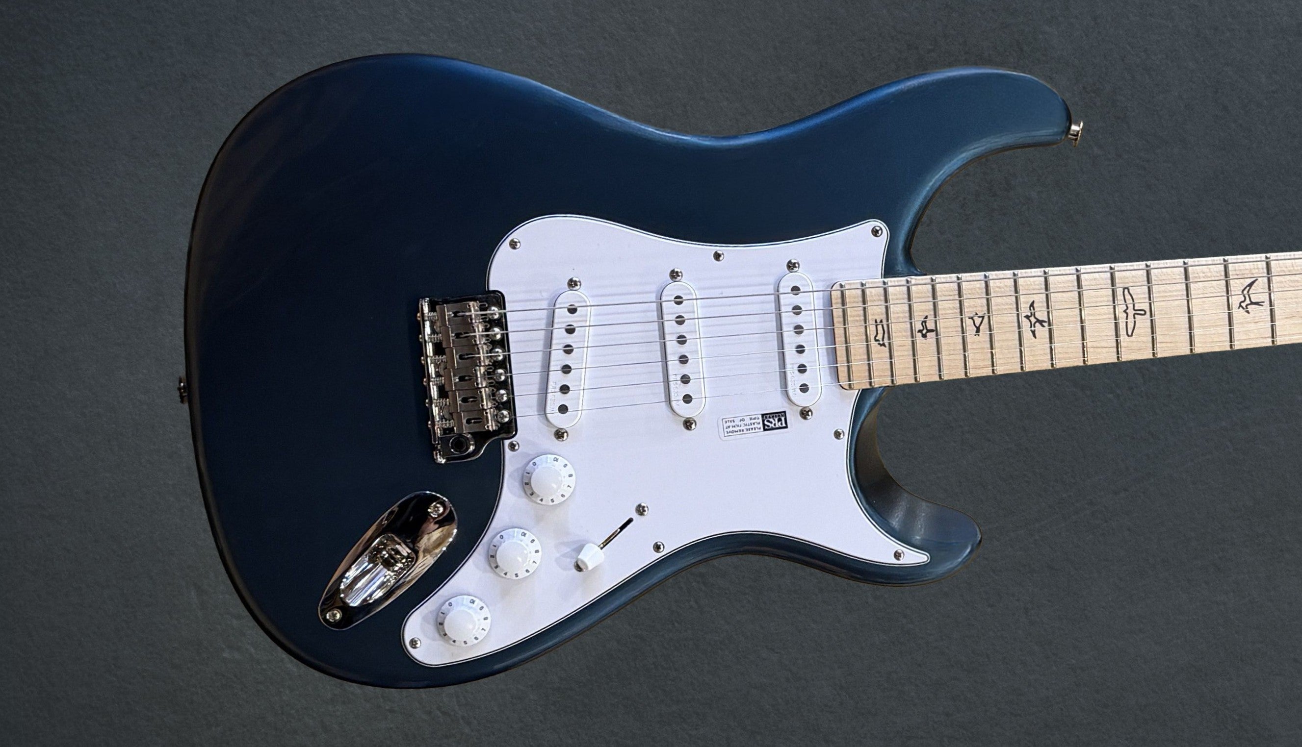 John Mayer Silver Sky - Venetian Blue w/Maple – Dave's Guitar Shop