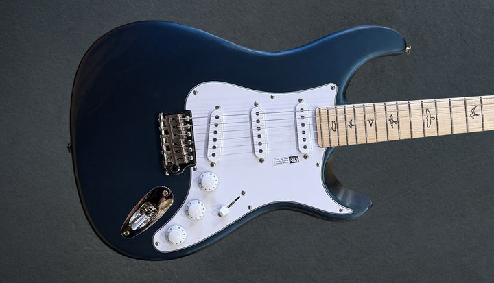 John Mayer Silver Sky - Venetian Blue w/Maple