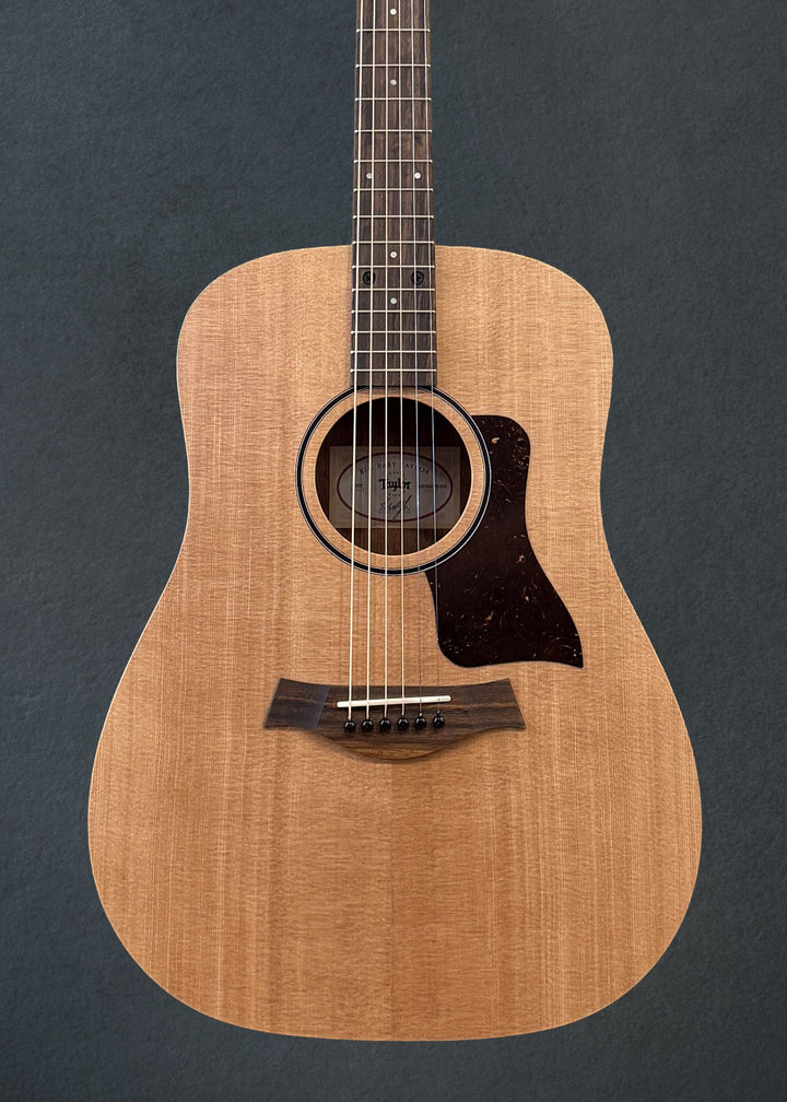 Used Big Baby Taylor (BBT) &