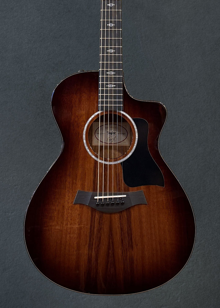 USED 222CE-K DLX &