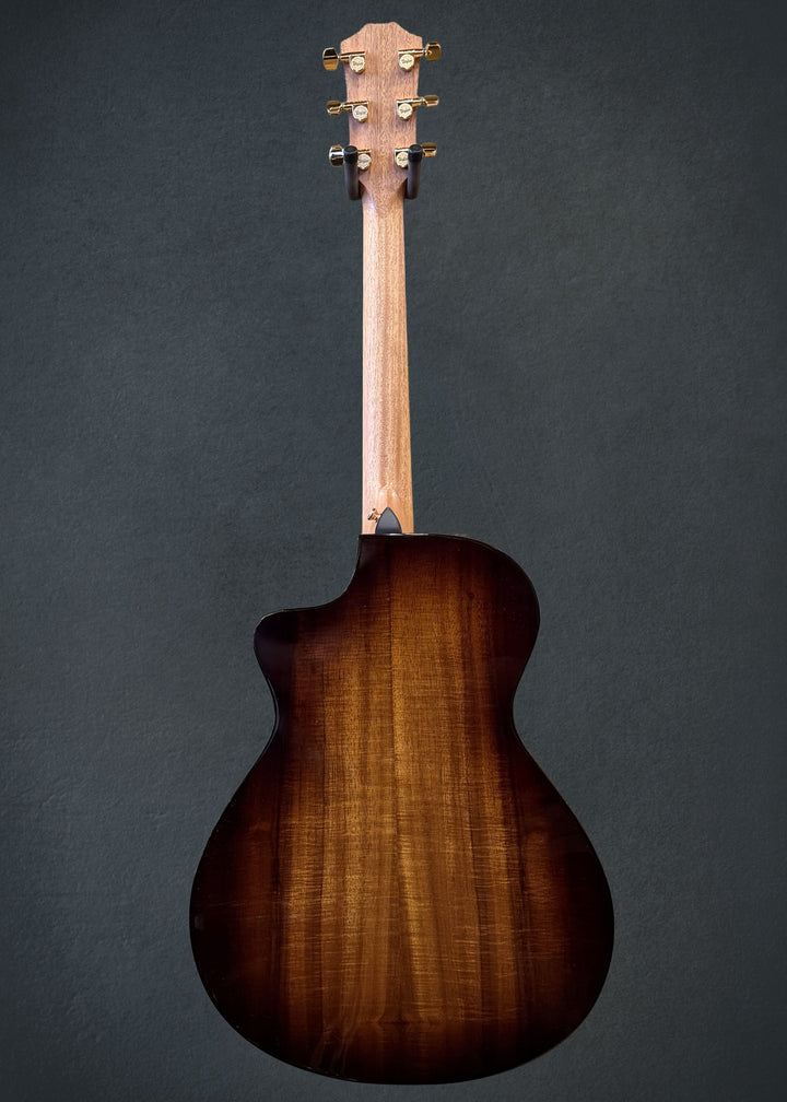 USED 222CE-K DLX &