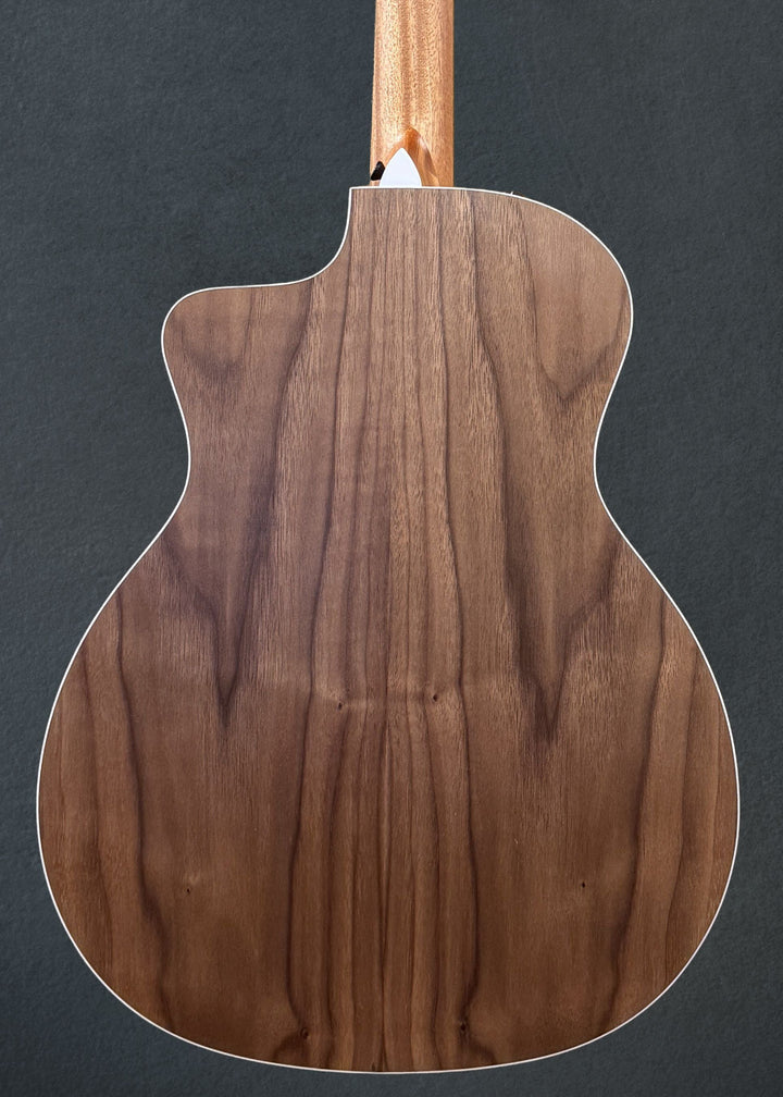 Used 214CE-N Walnut &