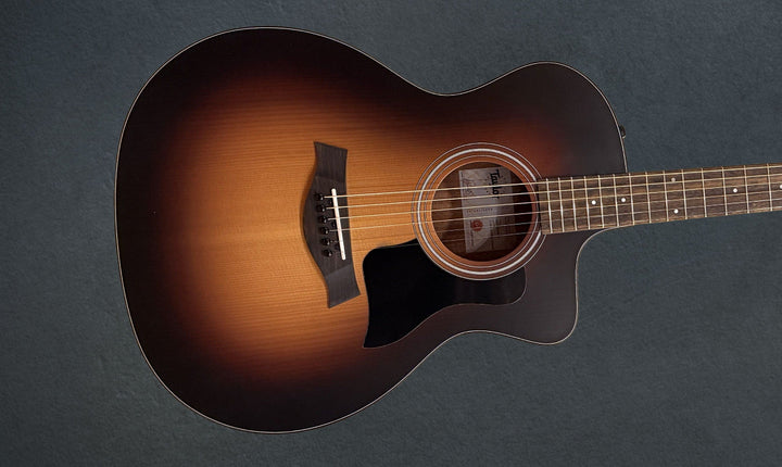 USED 114CE Special Edition &