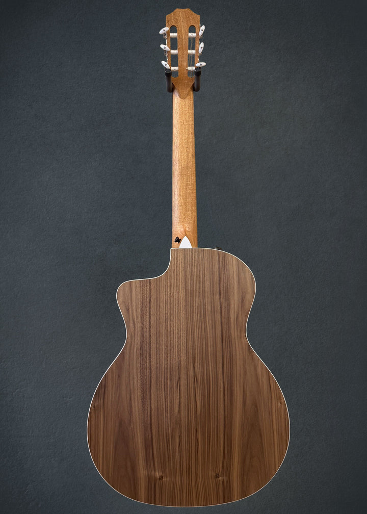 Used 214CE-N Walnut &