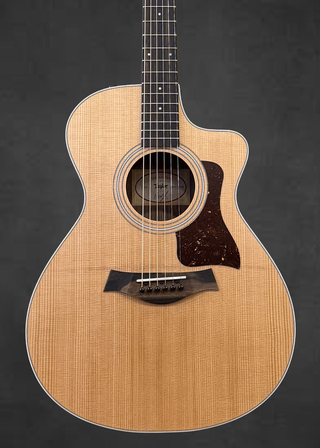 USED 212CE Walnut &