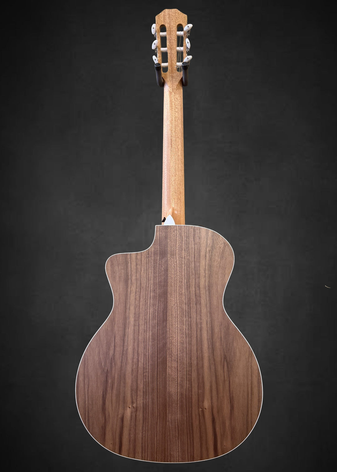 USED 214CE-N Walnut &