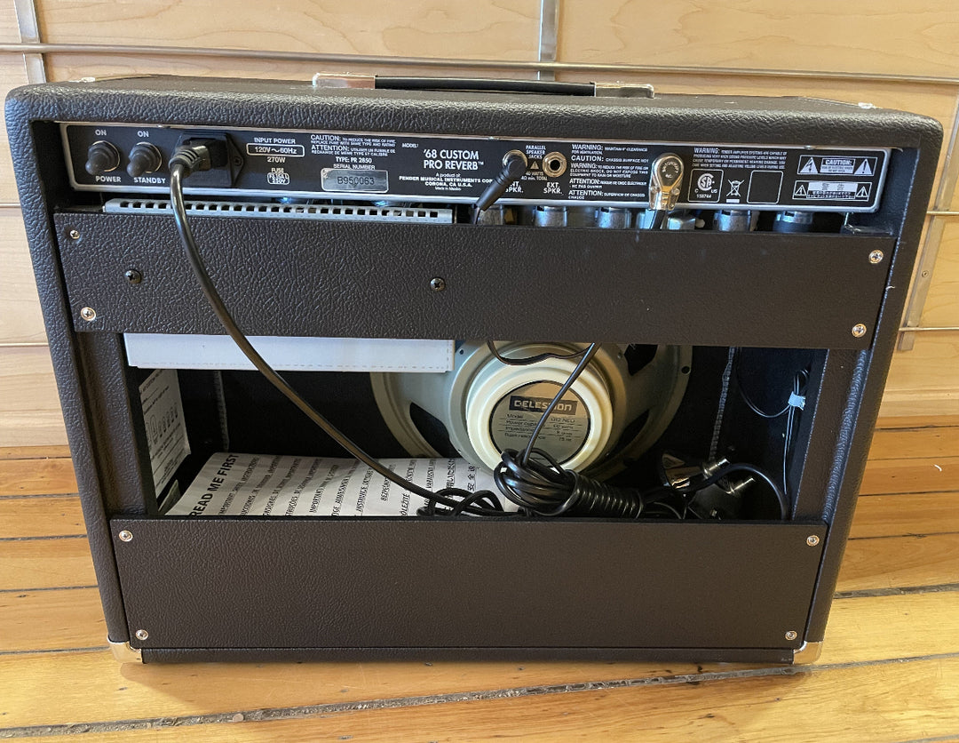 USED '68 Custom Pro Reverb '23