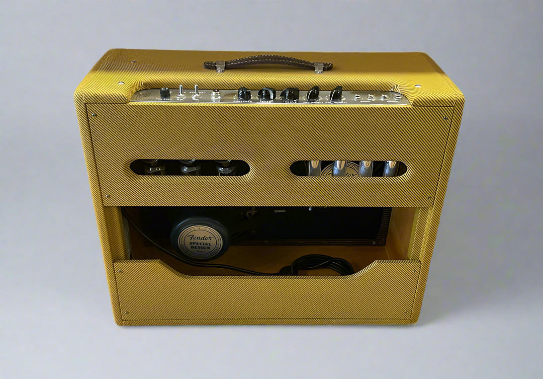 USED '57 Twin Amp, '06