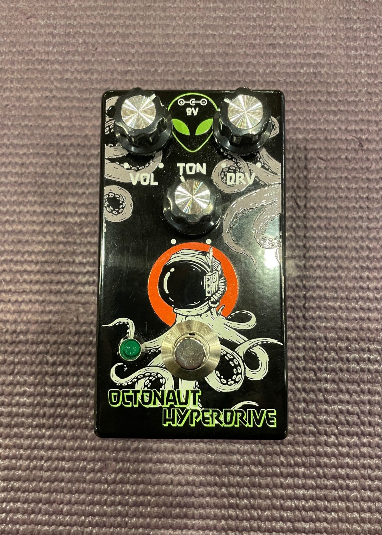 Octonaut Hyperdrive, Recent – Dave's Guitar Shop