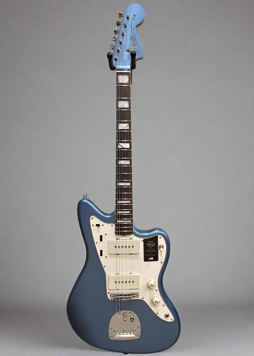 American Vintage II 1966 Jazzmaster - Lake Placid Blue – Dave's American Vintage II 1966 Jazzmaster - Lake Placid Blue – Dave's