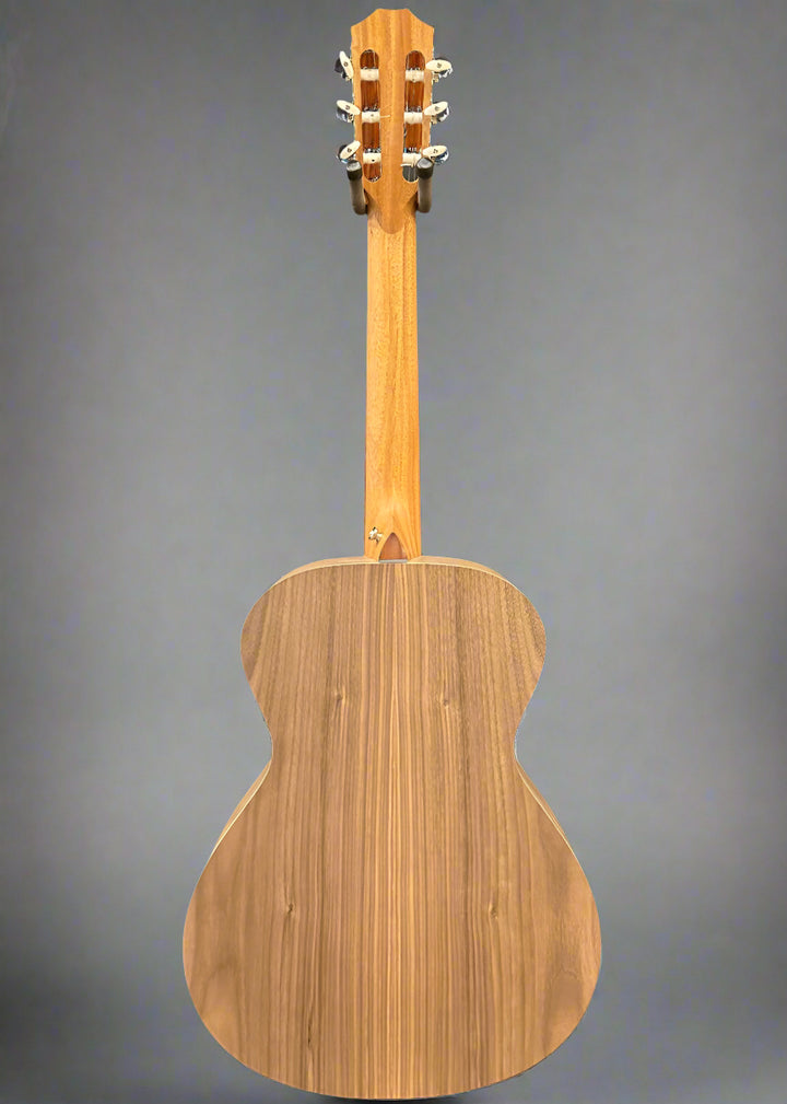 Academy 12E-N '25