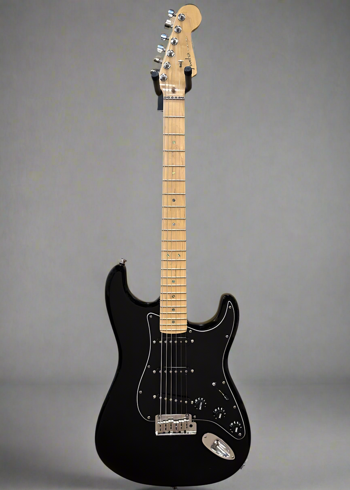 Used American Deluxe Strat, Recent