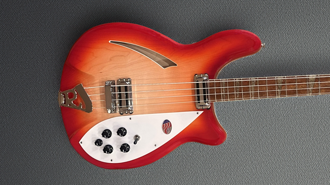 4005V Bass - Fireglo