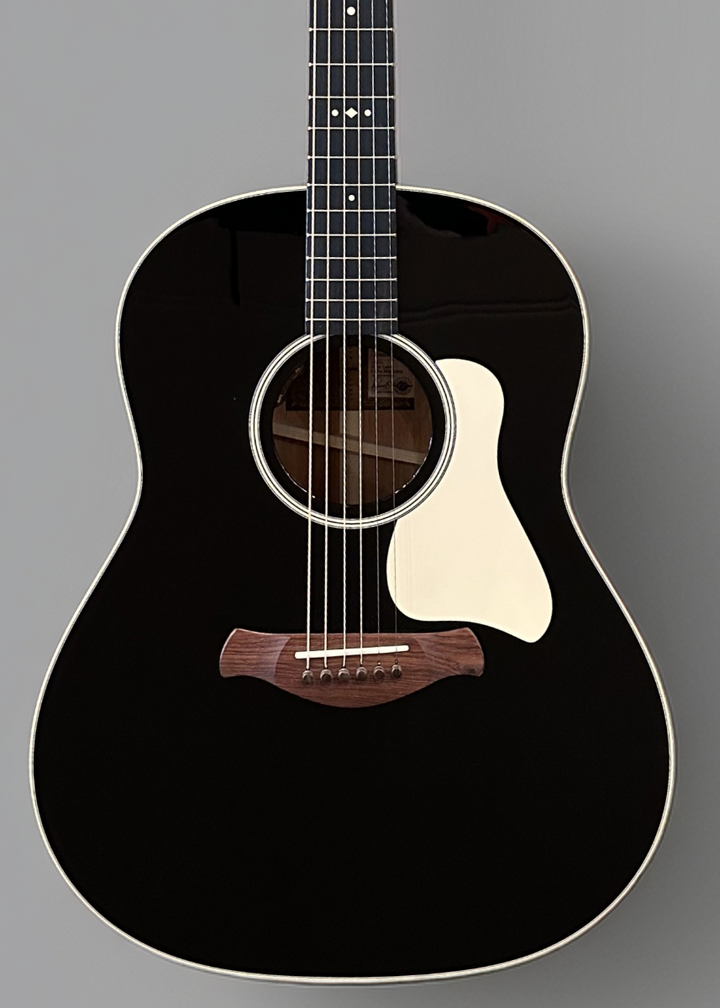 Gold Label 517E Blacktop