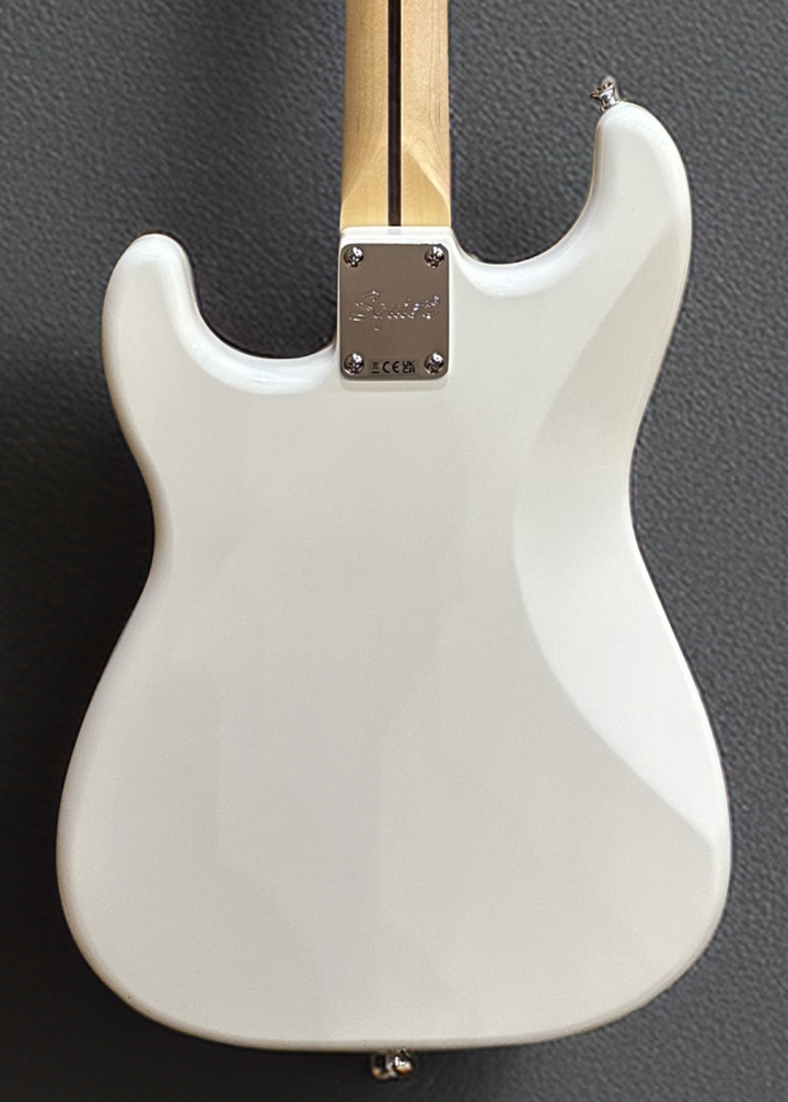 Sonic Stratocaster HT - Arctic White w/Maple