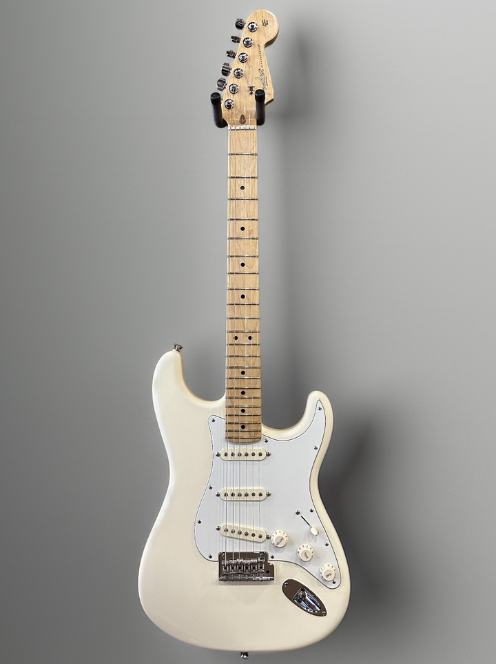 Used American Standard Stratocaster '14