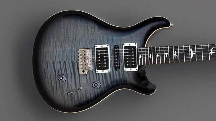 CE 24 Special Limited Edition - Faded Blue Smokeburst