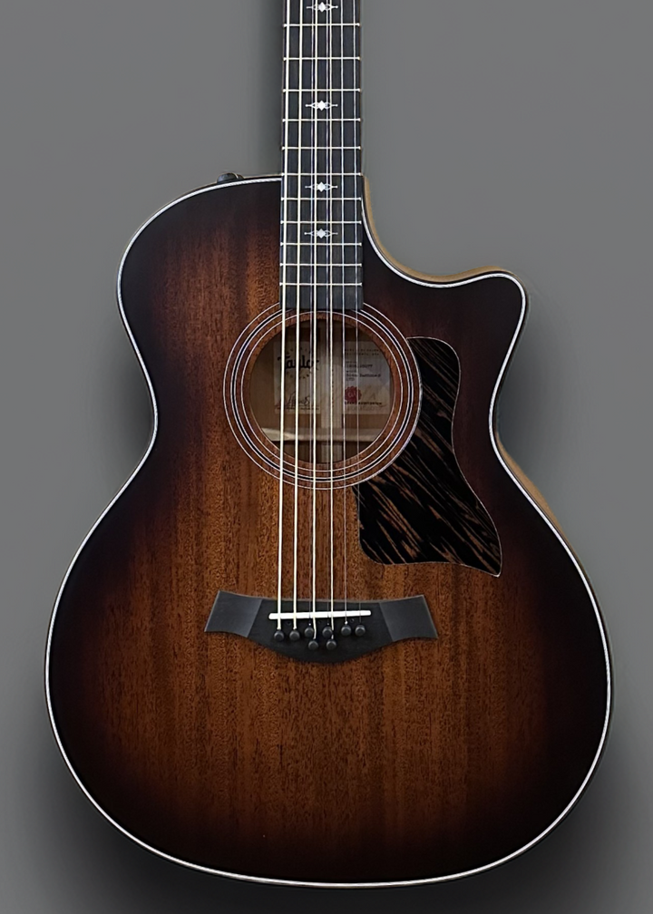 324ce Baritone-8 LTD