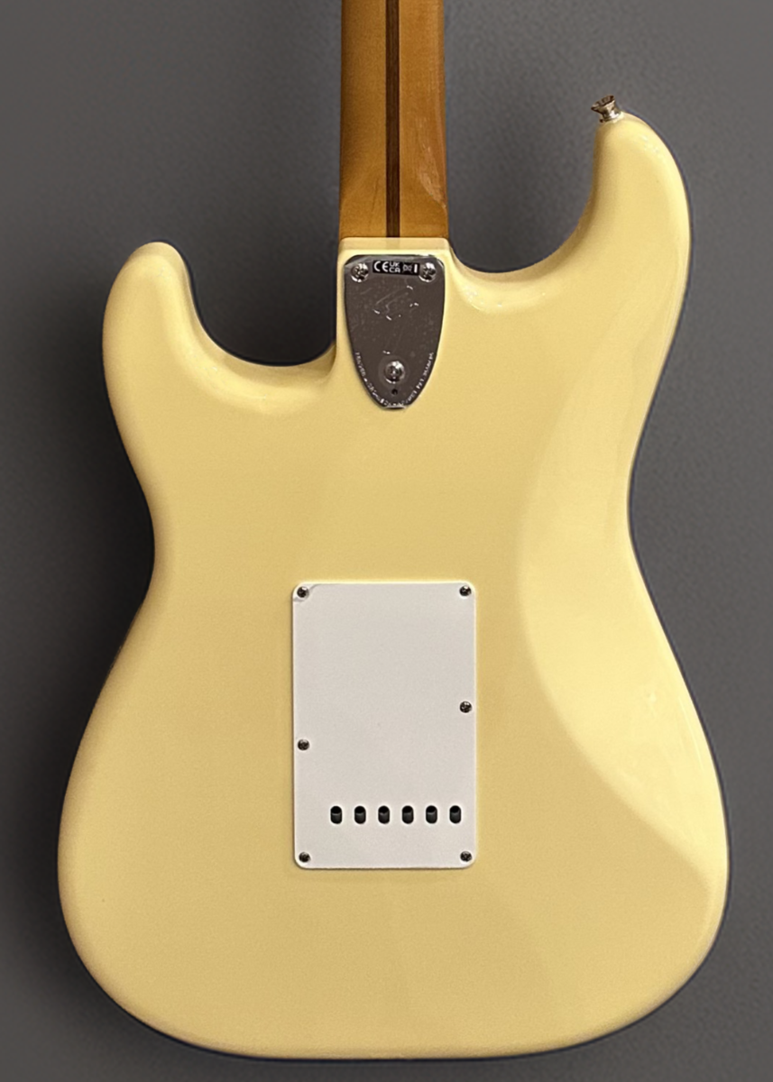 Vintera II 70's Stratocaster - Vintage White