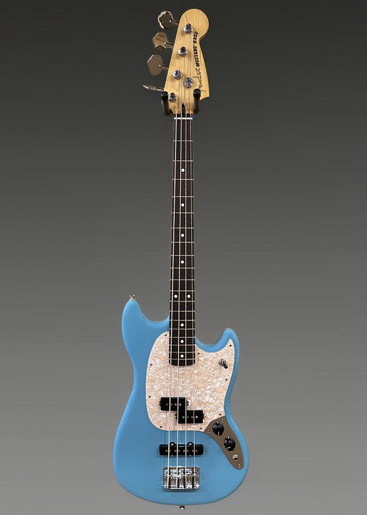 Player II Mustang Bass PJ - Aquatone Blue w/Rosewood