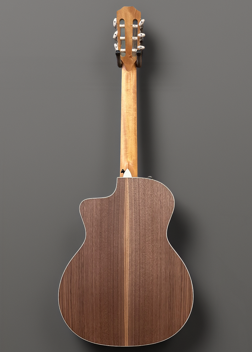 214CE-N Walnut '25