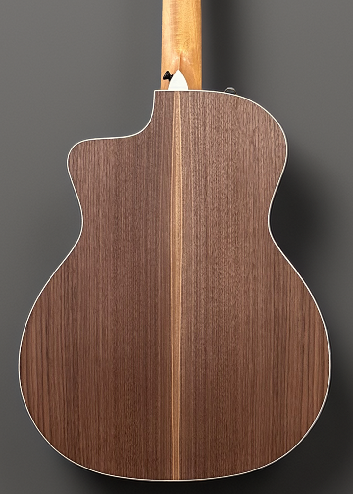 214CE-N Walnut '25