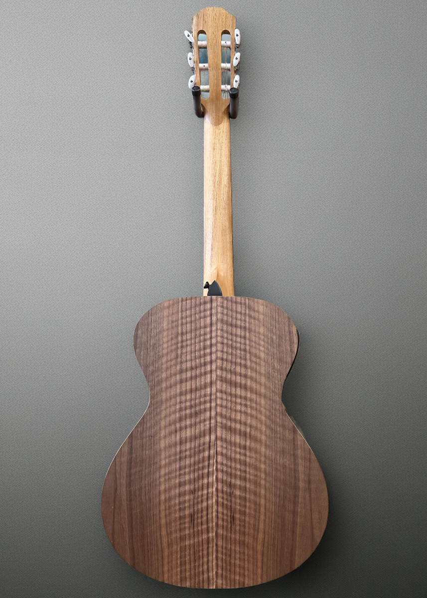 Academy 12E-N '25