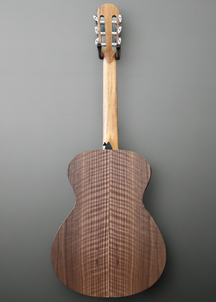 Academy 12E-N '25