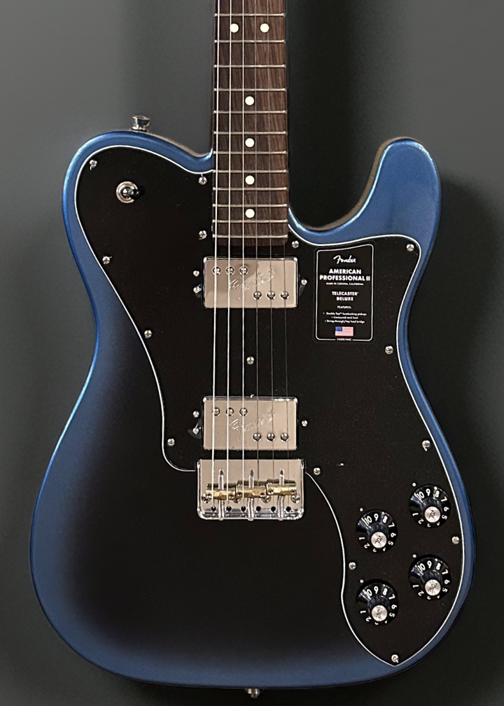 American Professional II Telecaster Deluxe - Dark Night w/Rosewood