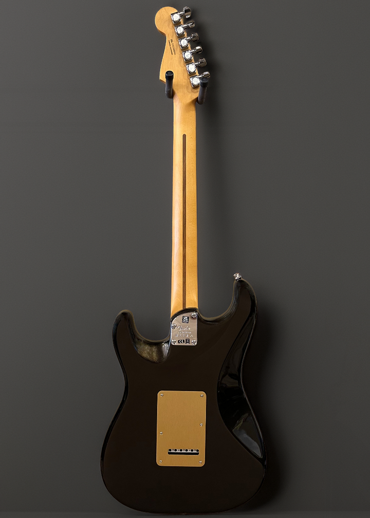 American Ultra Stratocaster – Texas Tea w/Maple