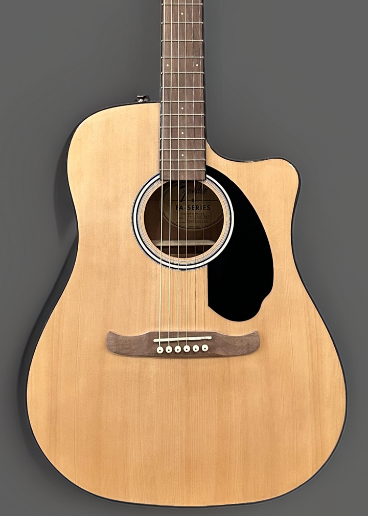 Used FA-125CE Dreadnought '23