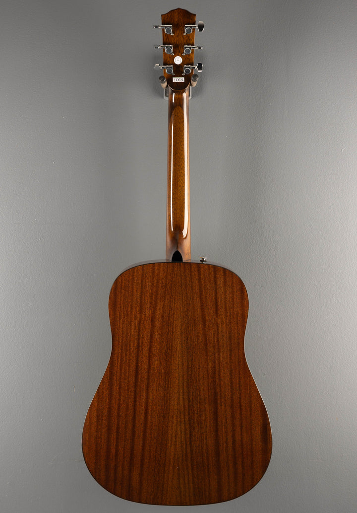 CD-60 Dreadnought V3 - Natural