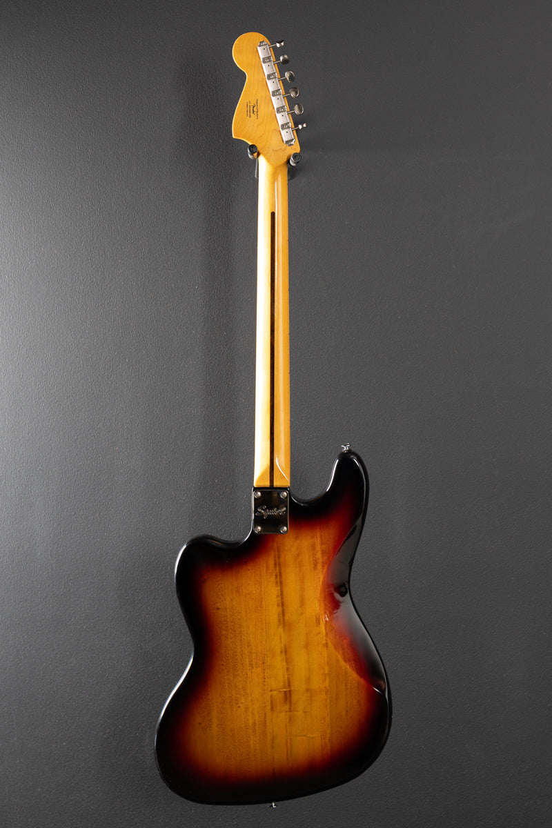 Classic Vibe Bass VI &