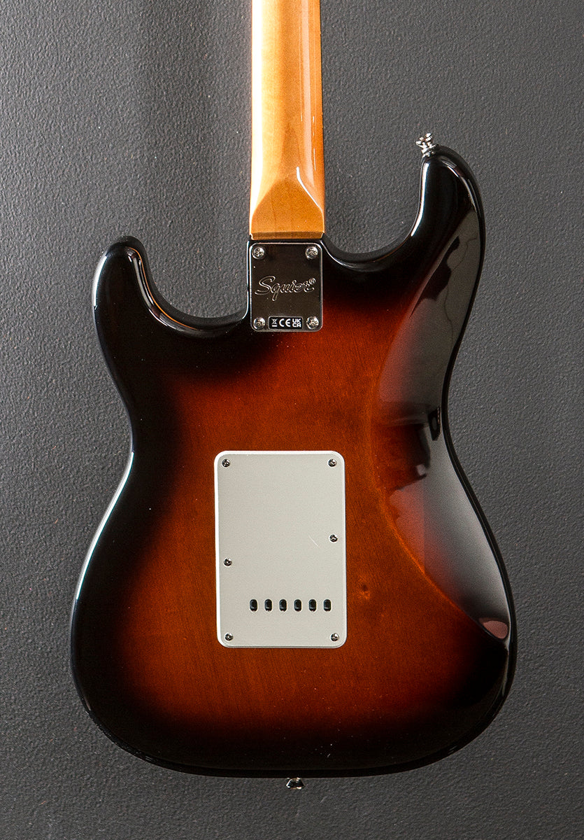 Classic Vibe 60's Stratocaster - 3 Color Sunburst – Dave's Guitar Shop
