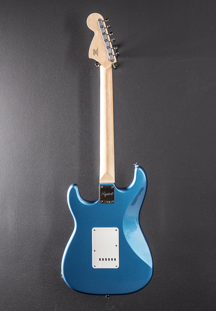 Paranormal Stratocaster Deluxe - Lake Placid Blue w/Maple